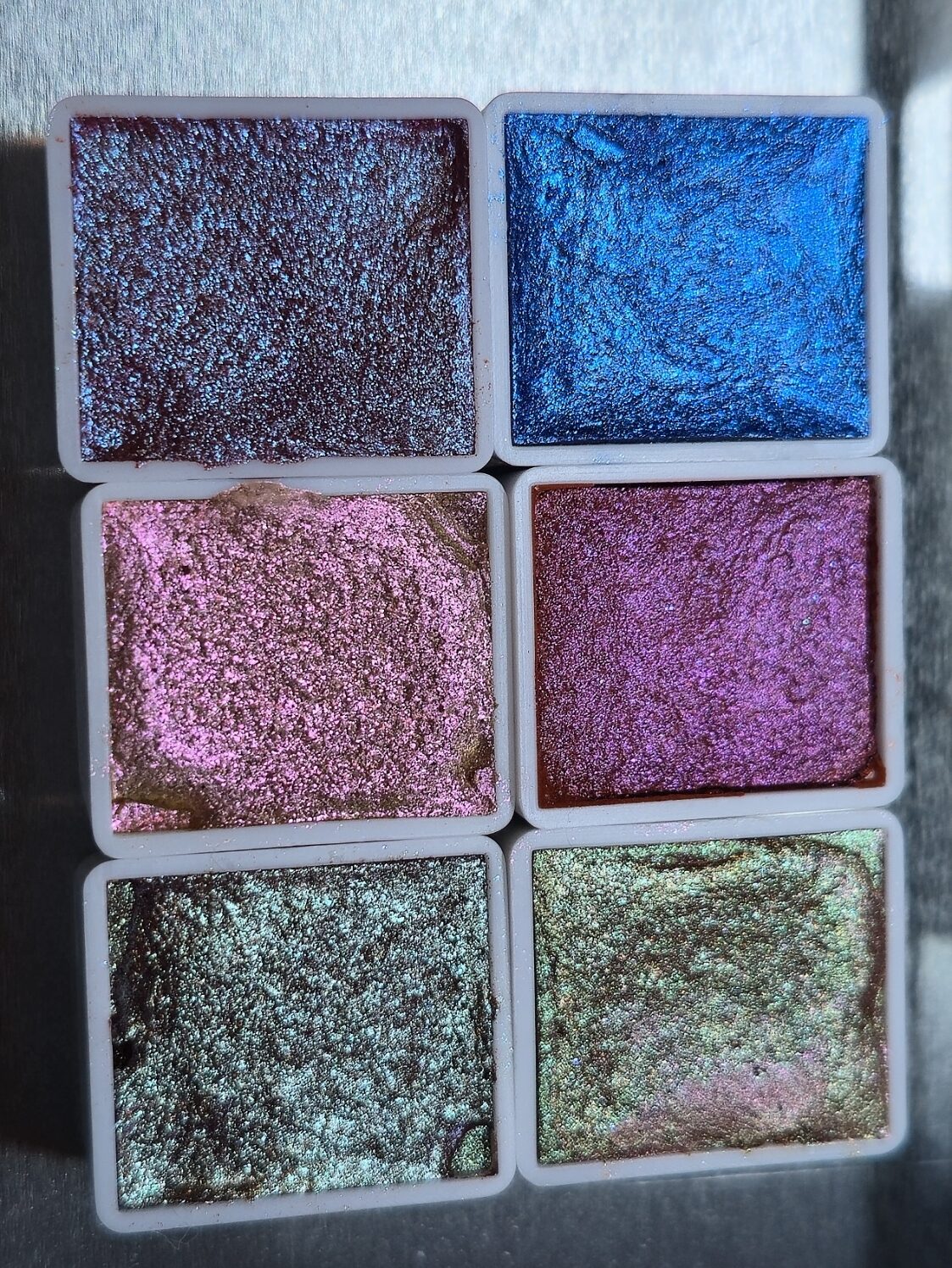 Colour shifting handcrafted high quality watercolours 6 half pans